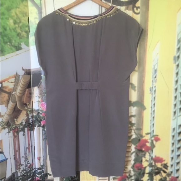 🆕Trina Turk>Silk thread and sequin collar dress - Picture 3 of 11